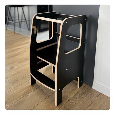 Dlaczego warto mieć Kitchen Helper w domu? 5 korzyści dla dziecka i rodzica