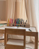 Drewniany sorter na kredki 10 kolorów plus 2 miejsca na przybory Montessori