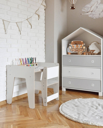 Drewniane krzesełko dla dziecka rosnące białe